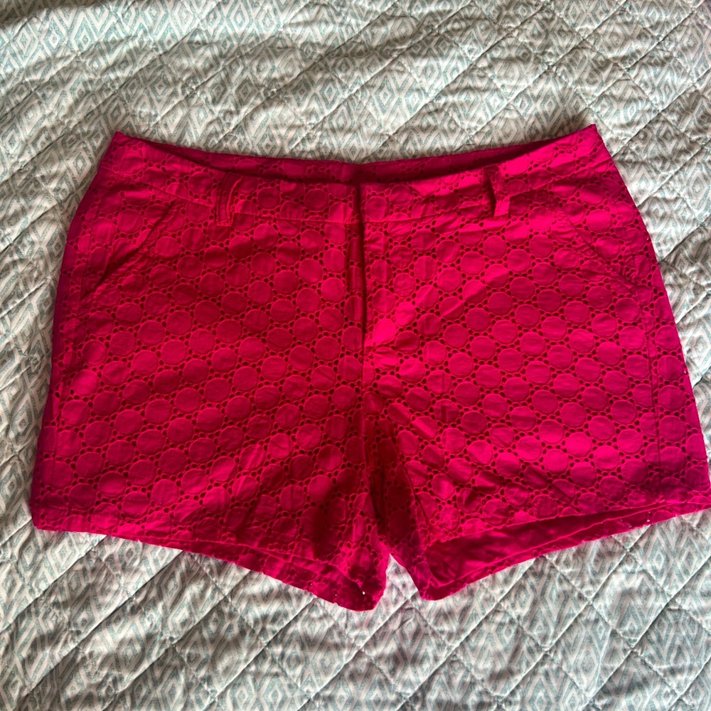 JCP EUC size 12 Pink eyelet shorts.